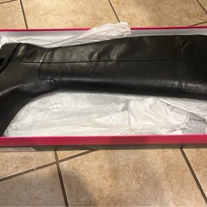 Vince Camuto Knee High butter calf boots vc-jorshie black Leather Women 10M NIB